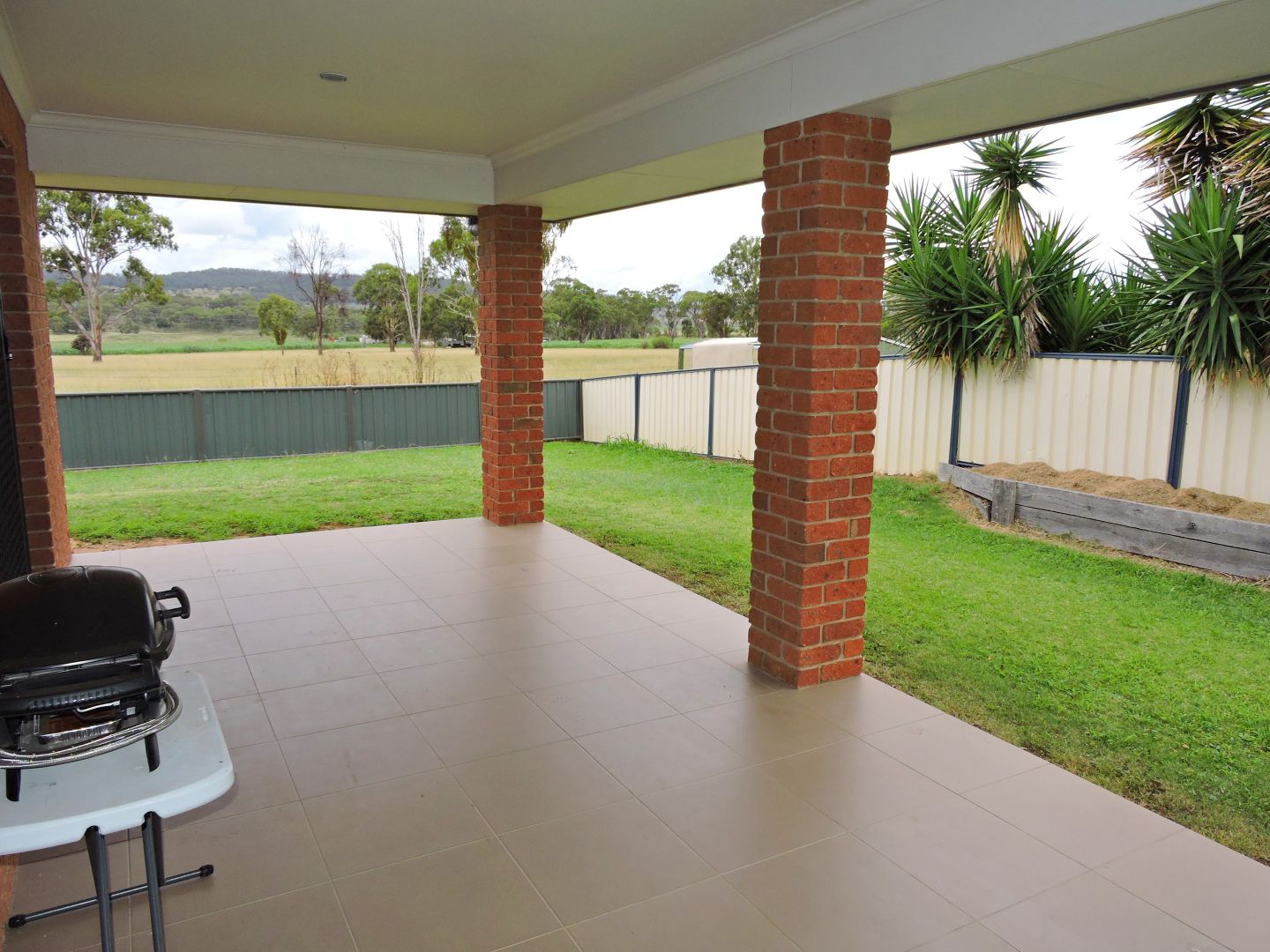 139 Ogilvie Rd, Womina QLD 4370, Image 2