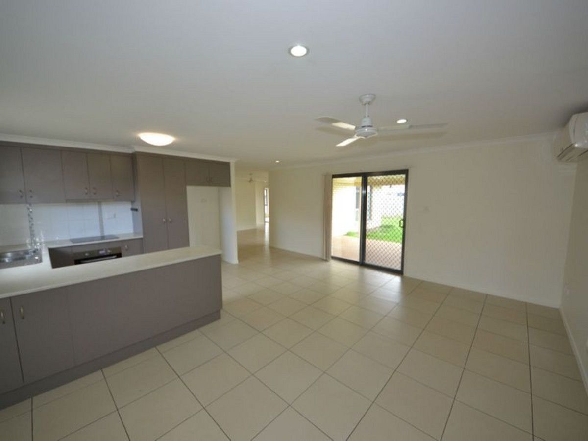 9 Doongarra Crescent, Gracemere QLD 4702, Image 1