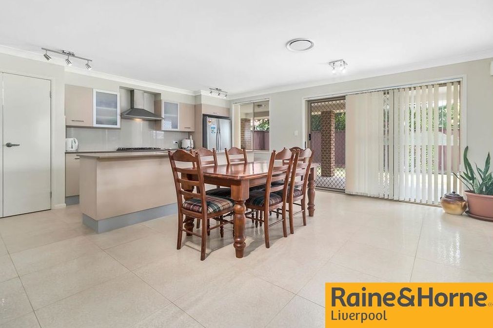 8 Lucas Avenue, Moorebank NSW 2170, Image 2