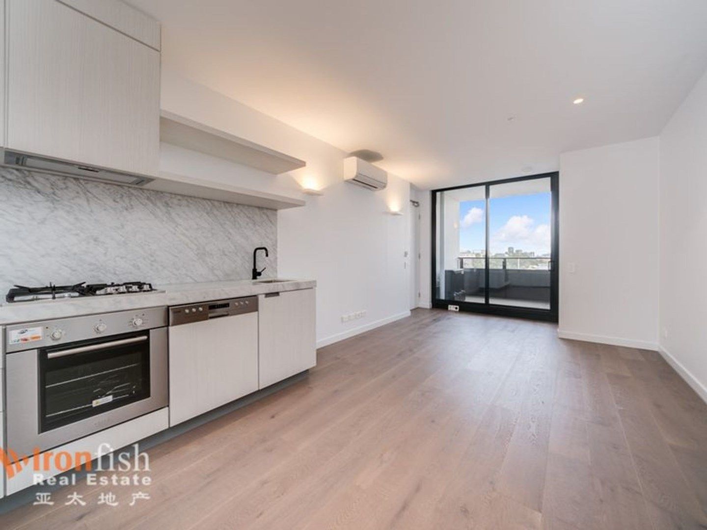 2 bedrooms Apartment / Unit / Flat in 726/23 Blackwood Street NORTH MELBOURNE VIC, 3051