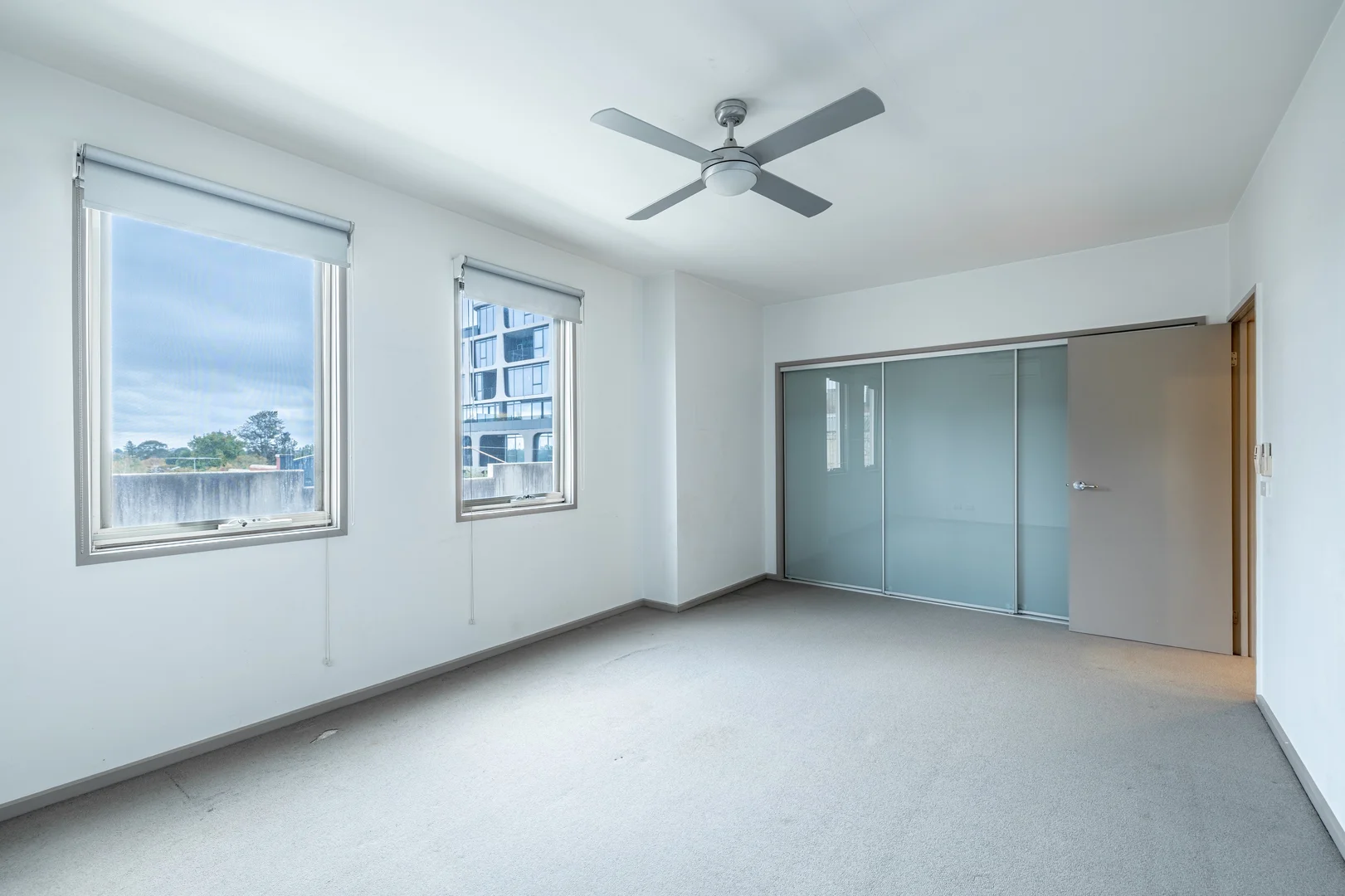 Additional image 7 of 2/100-104 Poath Road, Hughesdale VIC 3166