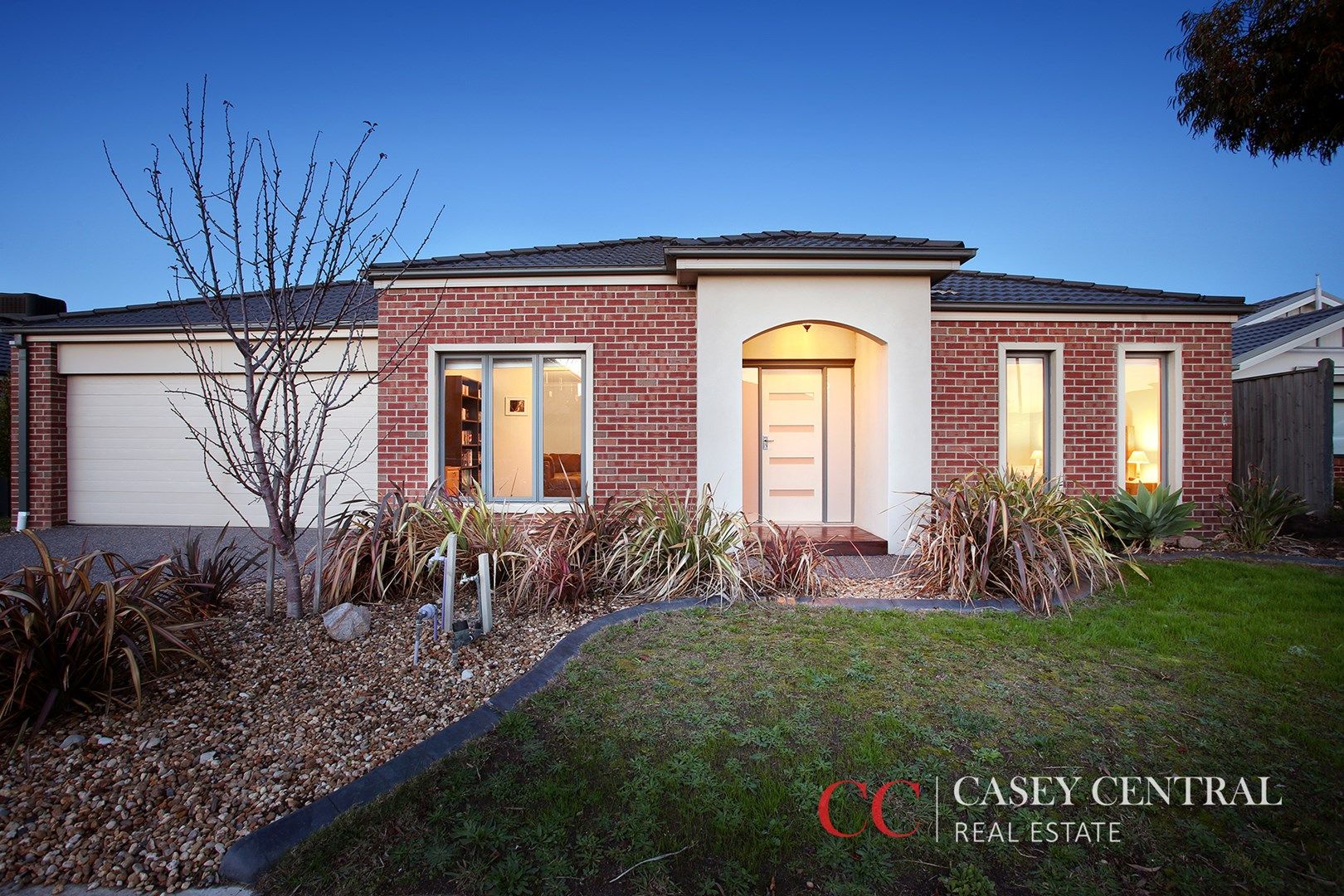 2 Maplewood Court, Cranbourne North | Property History & Address ...