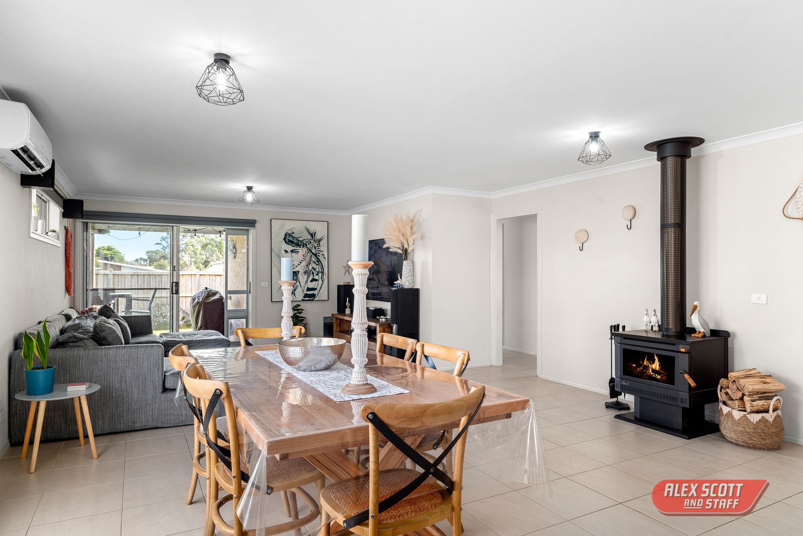 6 Nouvel Crescent, Corinella VIC 3984, Image 2