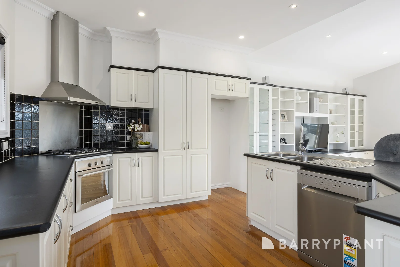 Additional image 11 of 1 Valley View Parade, Korumburra VIC 3950
