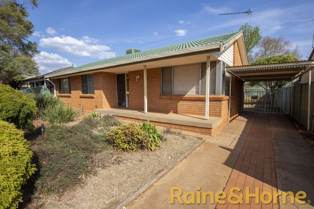 3 bedrooms House in 245 Myall Street DUBBO NSW, 2830