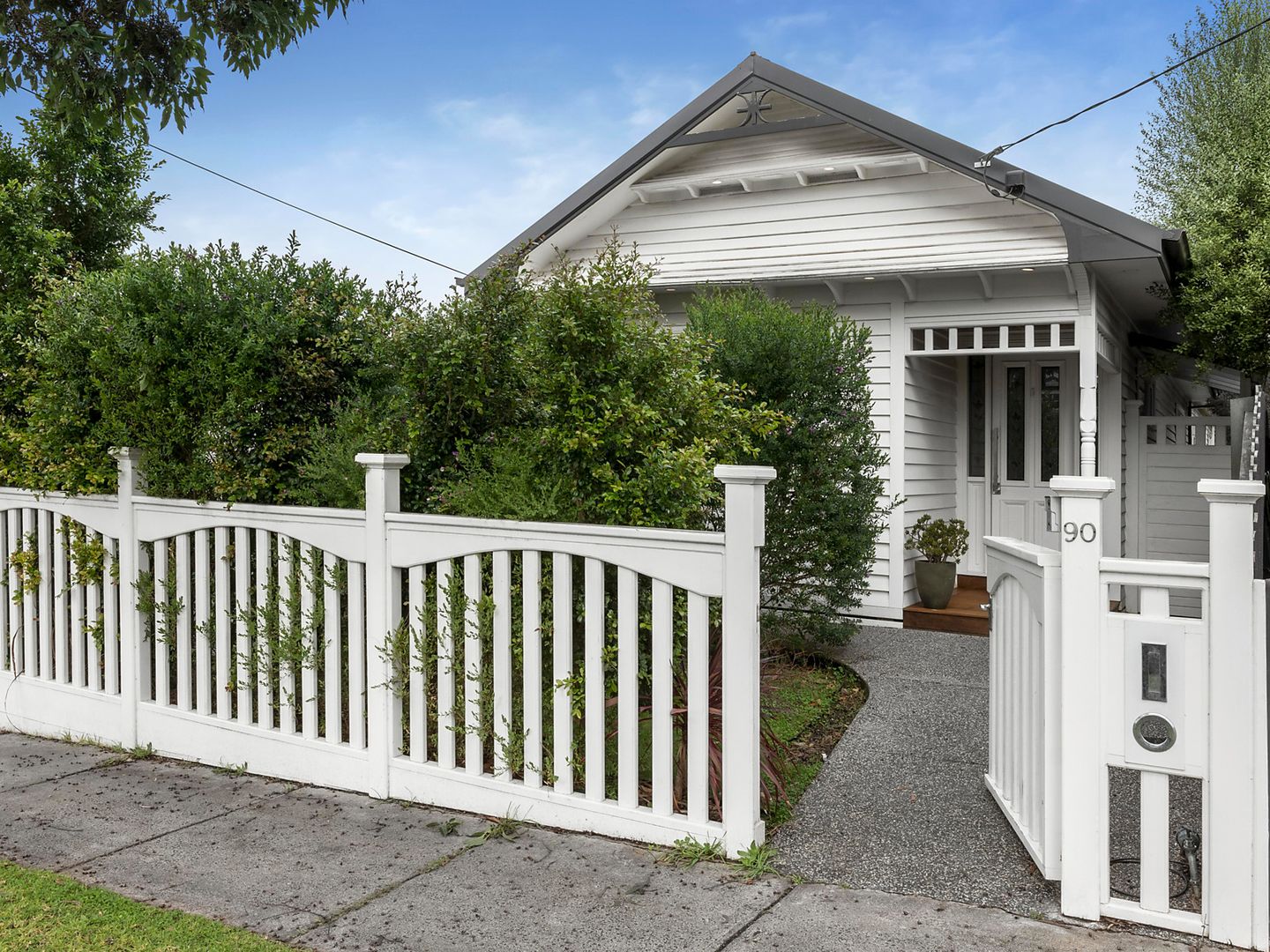 4 bedrooms House in 90 Jenkins Street NORTHCOTE VIC, 3070