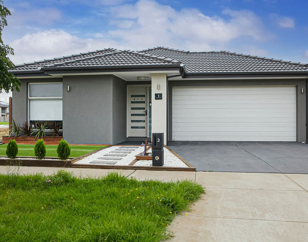 3 Villager Street, Cranbourne East VIC 3977