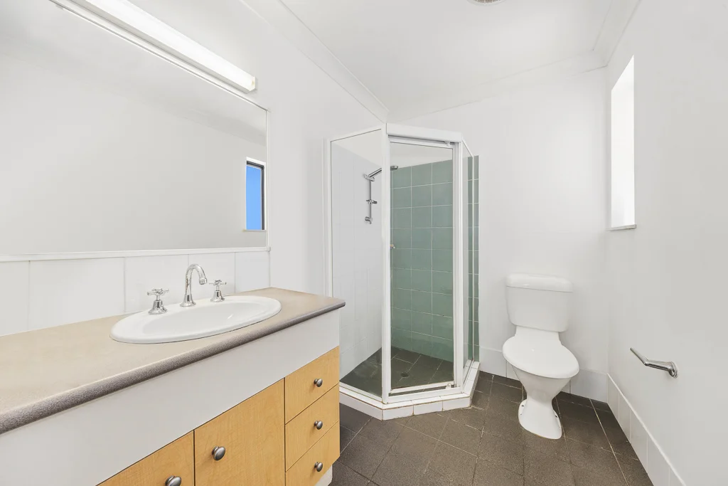 Additional image 8 of 24/300 Sir Fred Schonell Drive, St Lucia QLD 4067