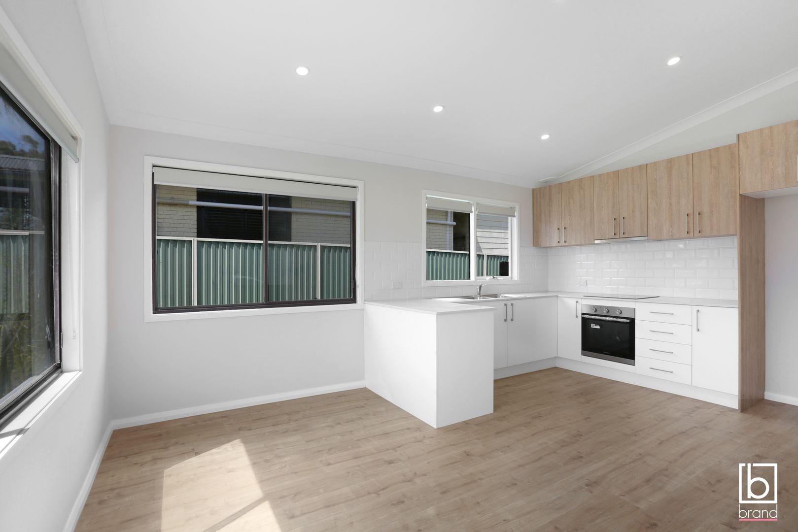 2 bedrooms House in 74 Westbrook Parade GOROKAN NSW, 2263