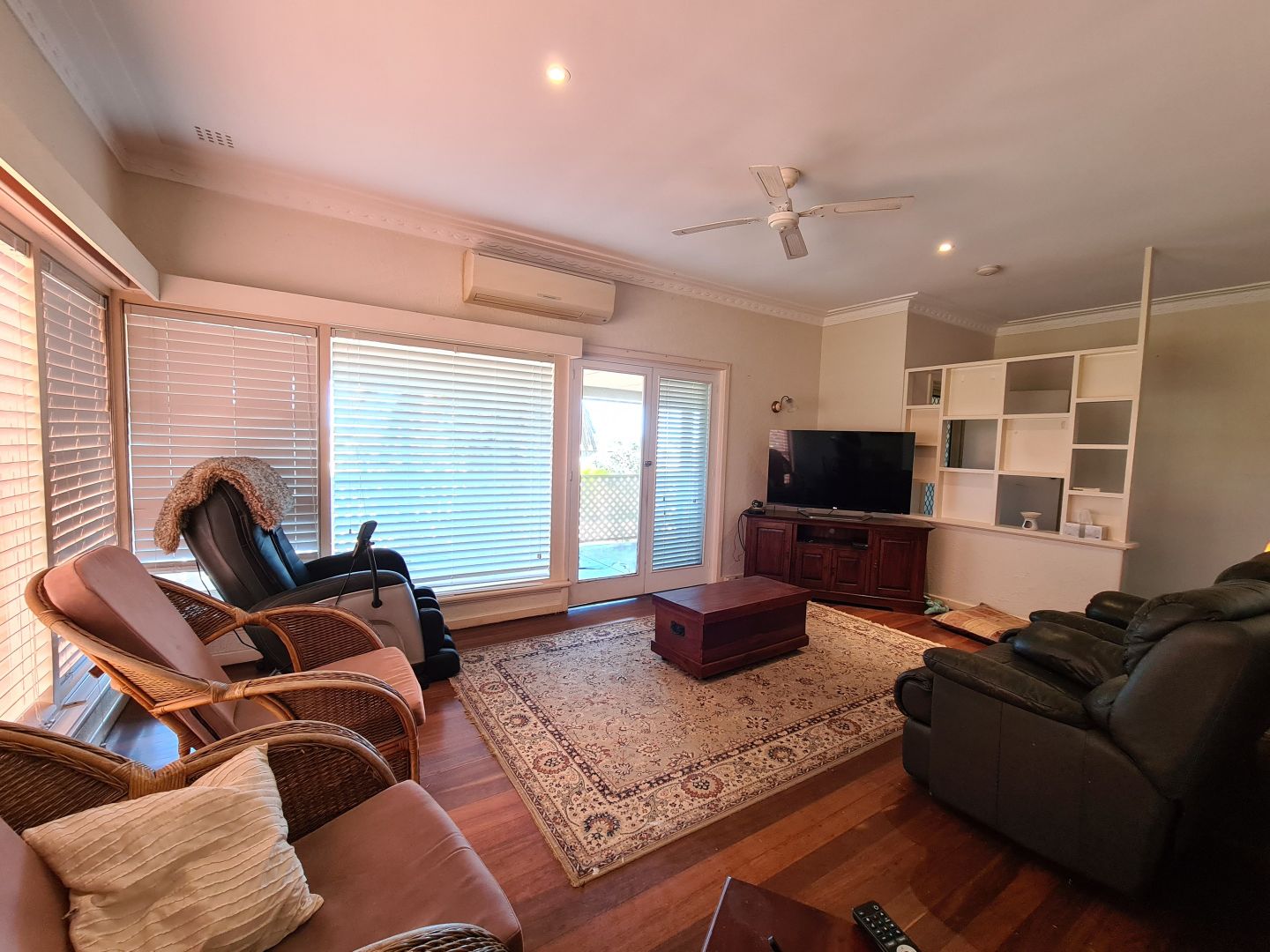 11 Hammond Street, Carnarvon WA 6701, Image 1