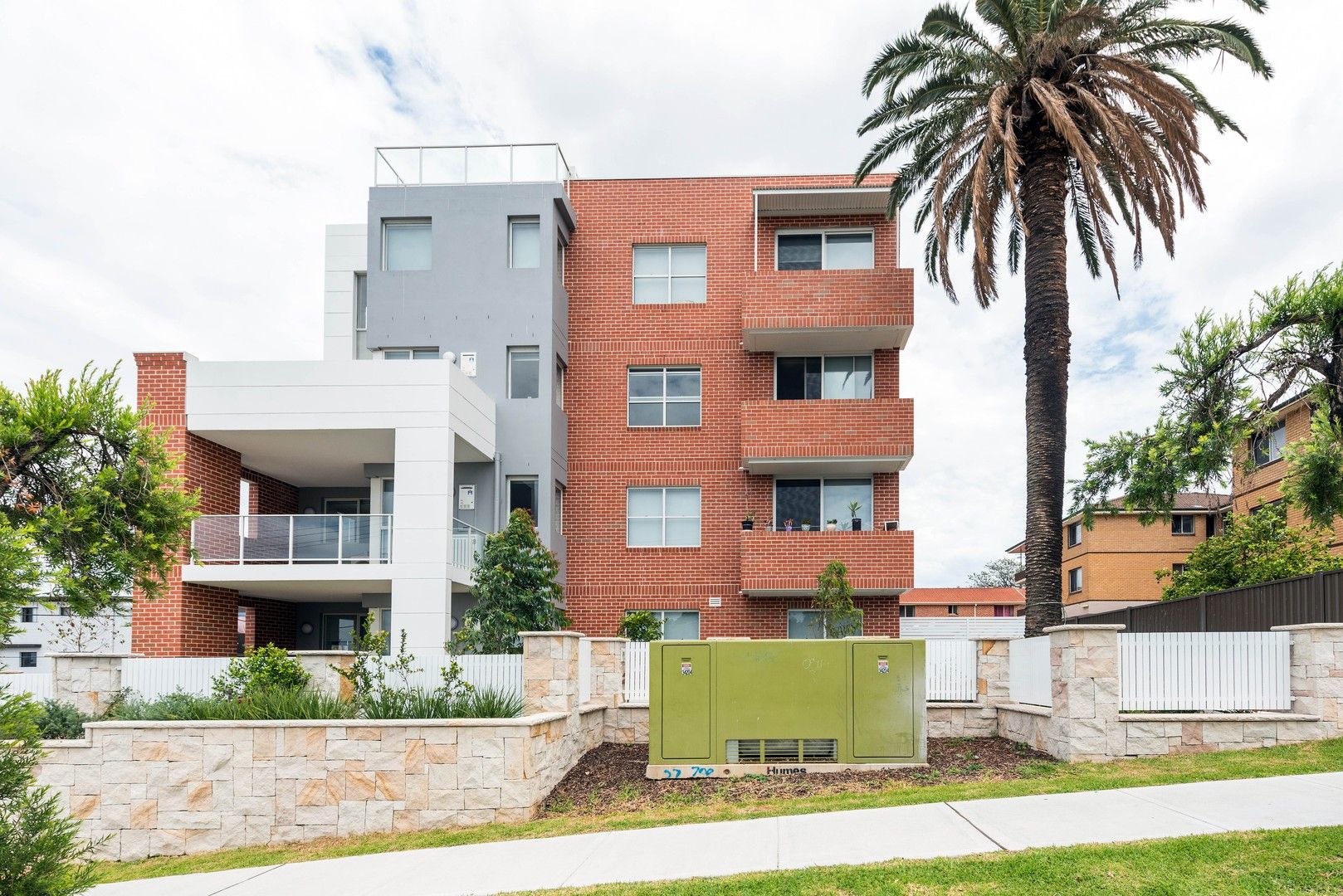 2 bedrooms Apartment / Unit / Flat in 6/140 Good Street HARRIS PARK NSW, 2150