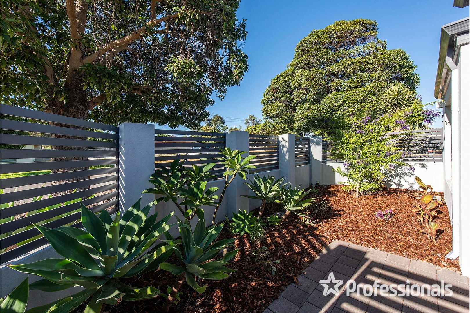 16 Felpham Street, Balga WA 6061, Image 2