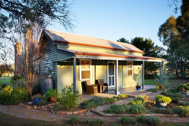 Picture of 83 Trudgeons Road, WELSHMANS REEF VIC 3462