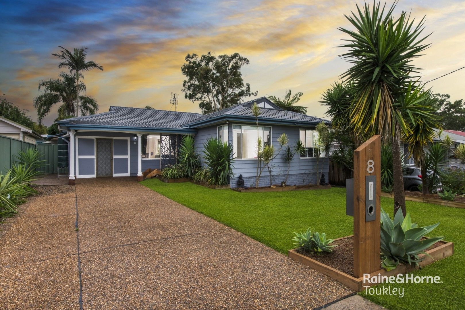 8 Cheryl Street, Mannering Park NSW 2259, Image 0