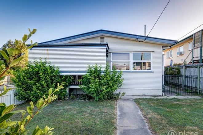 Picture of 10 Bloxsom Street, KEDRON QLD 4031