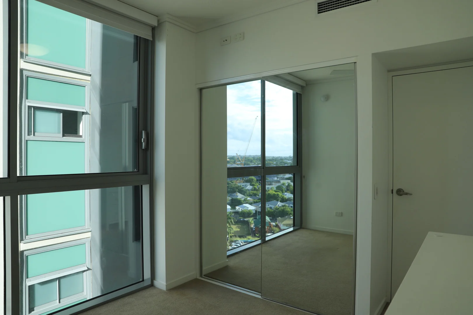 Additional image 7 of V3936/8 Harbour Road, Hamilton QLD 4007