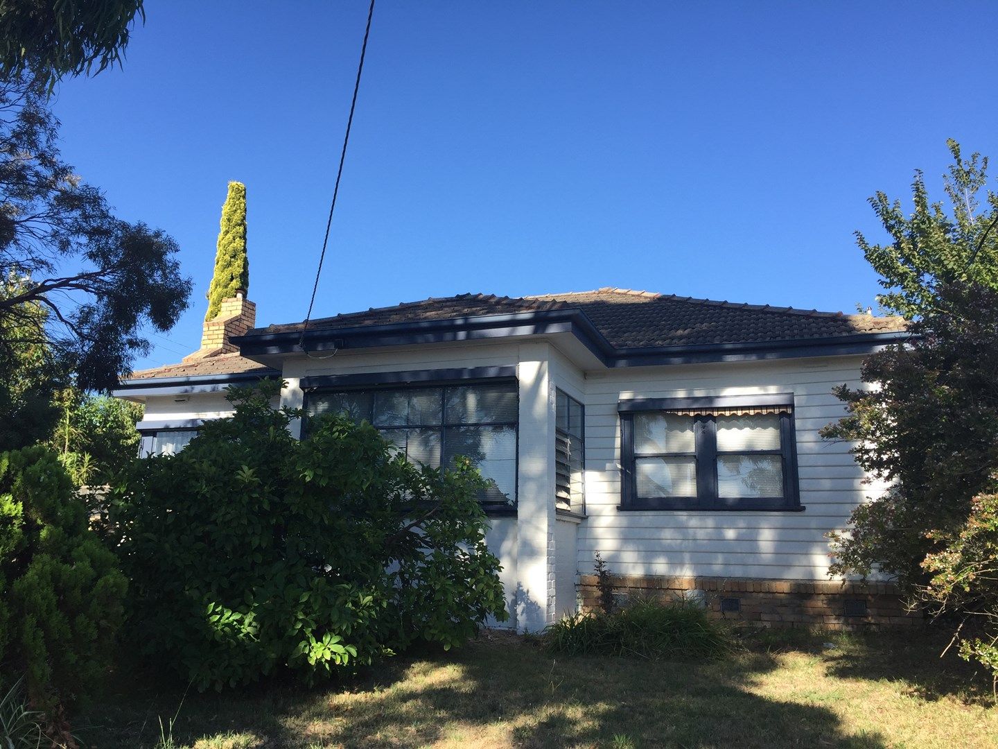 4 bedrooms House in Huntingdale Rd MOUNT WAVERLEY VIC, 3149