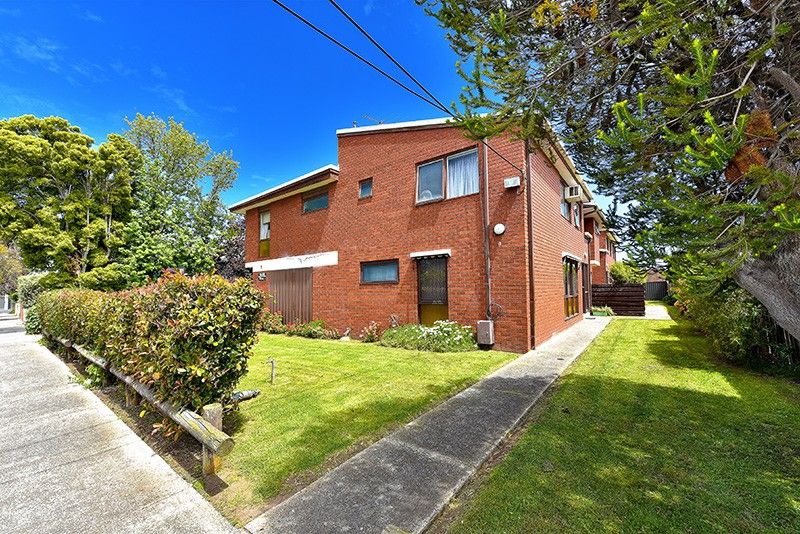 3/9 Ross Street, Coburg VIC 3058, Image 0