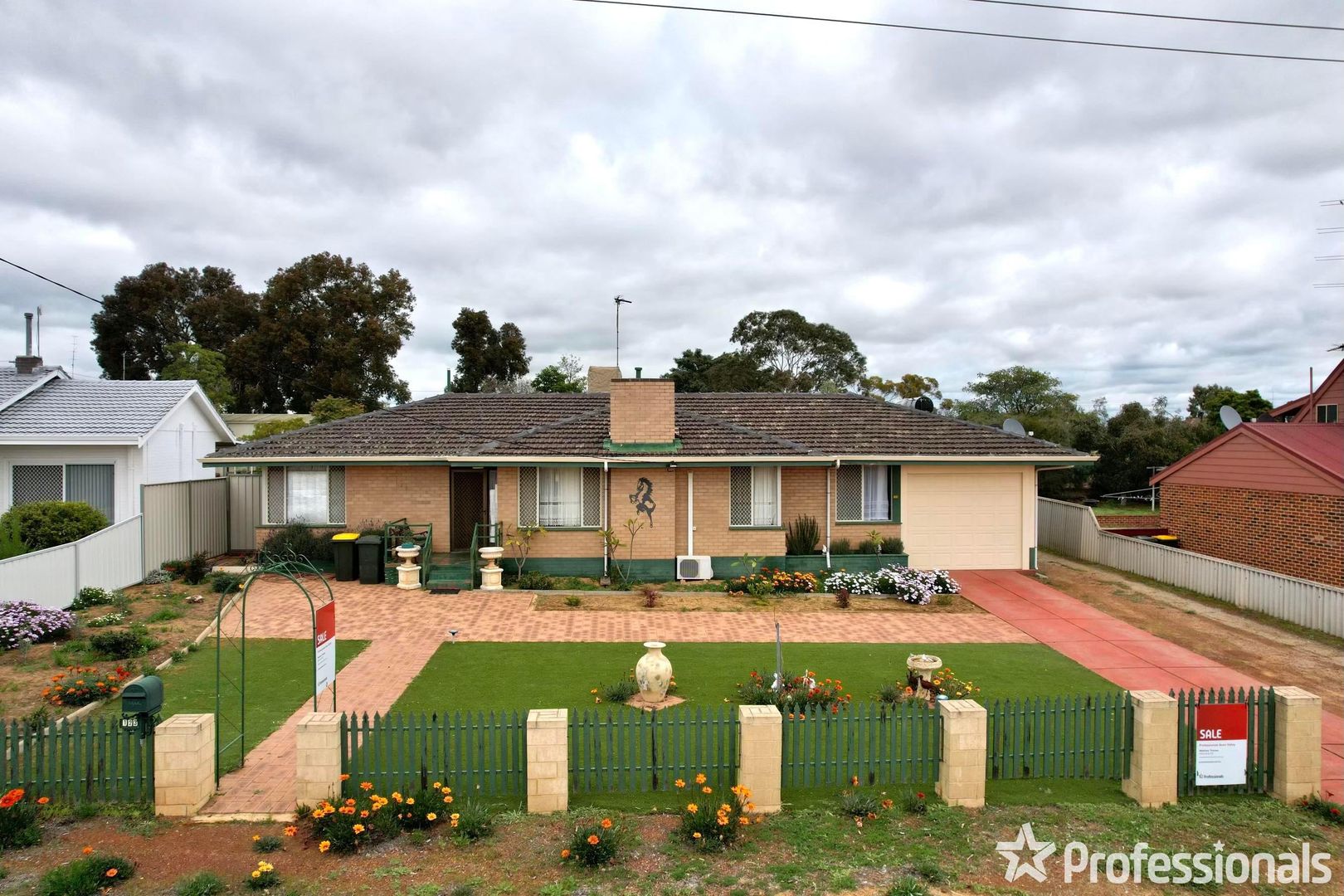 123 Mclennan Street, Quairading WA 6383 Domain