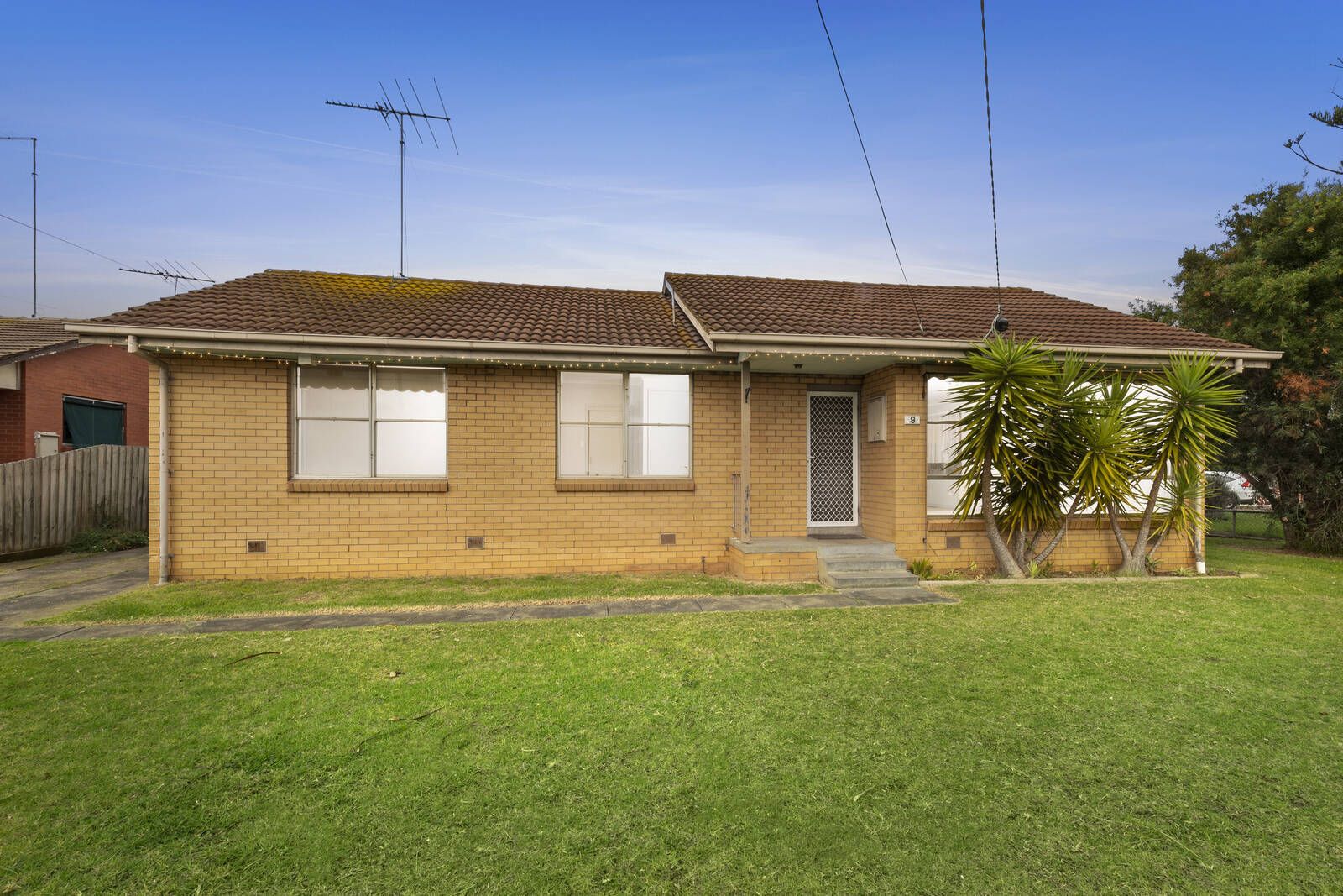 3 bedrooms House in 9 Fidge Crescent BREAKWATER VIC, 3219