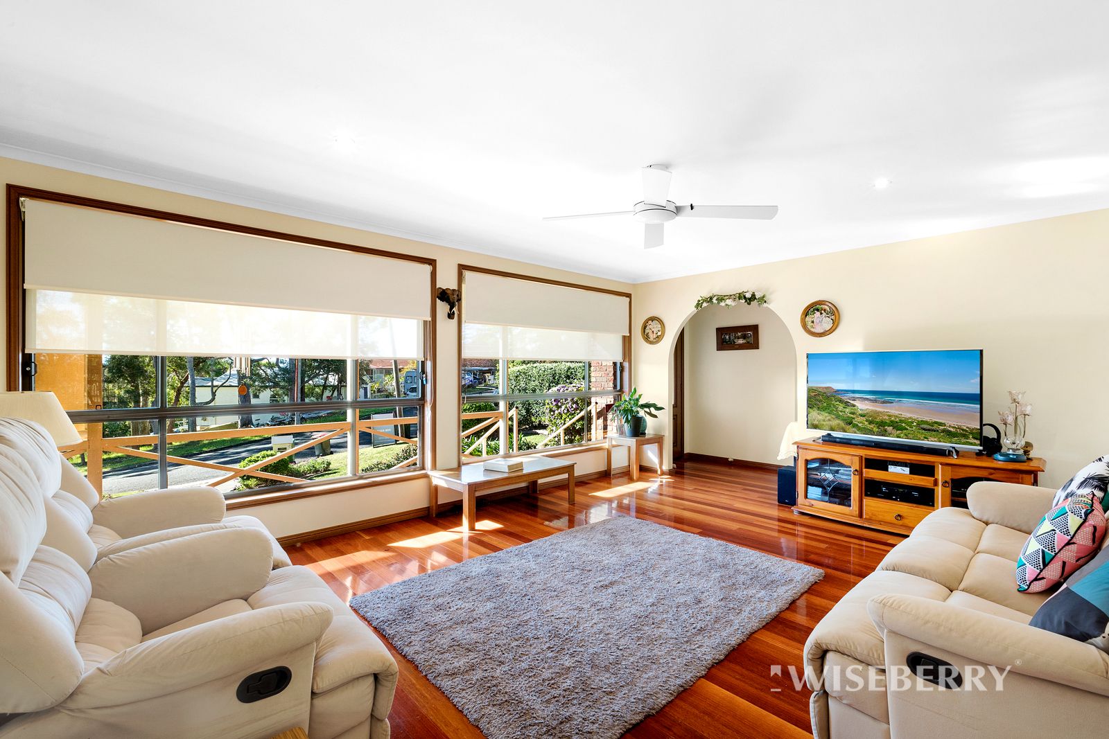 7 Kenneth Place, Mannering Park NSW 2259, Image 2
