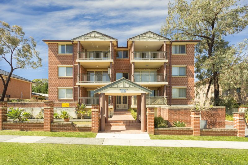 9/13 Cairds Avenue, Bankstown NSW 2200, Image 2