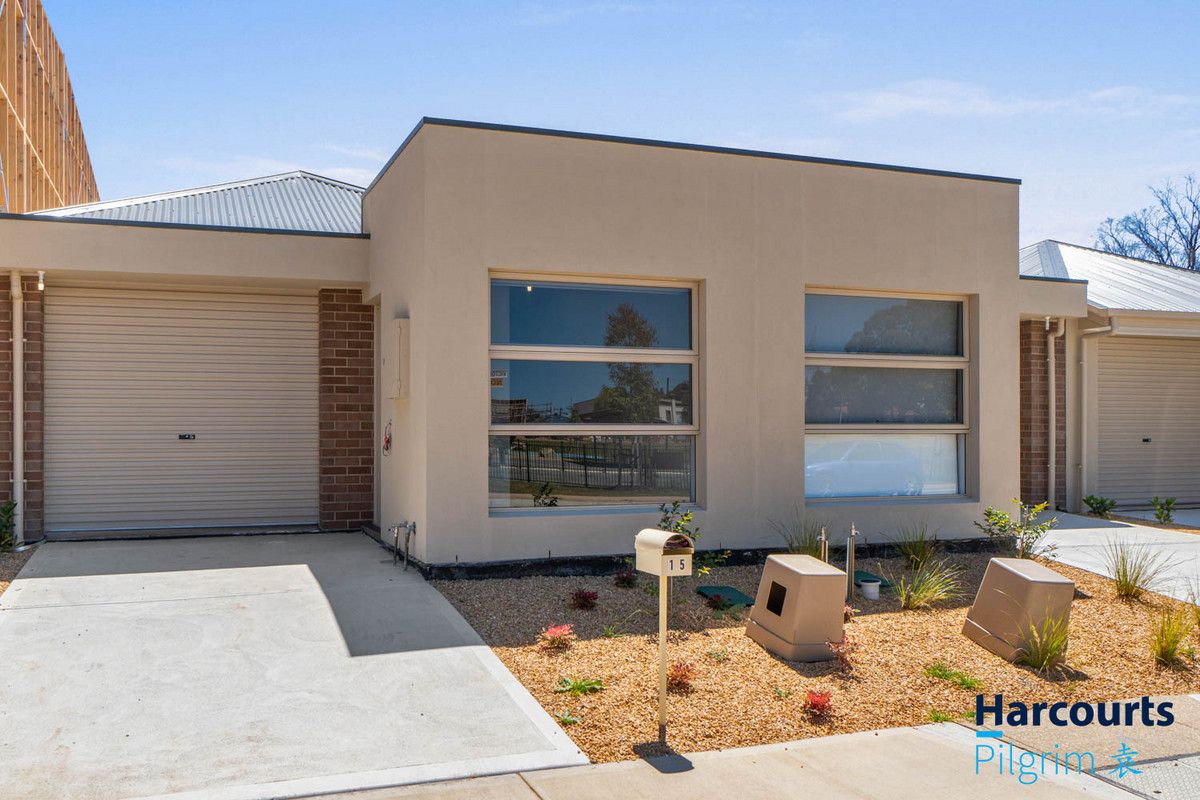 15 Victoria Way, Mansfield Park SA 5012, Image 0