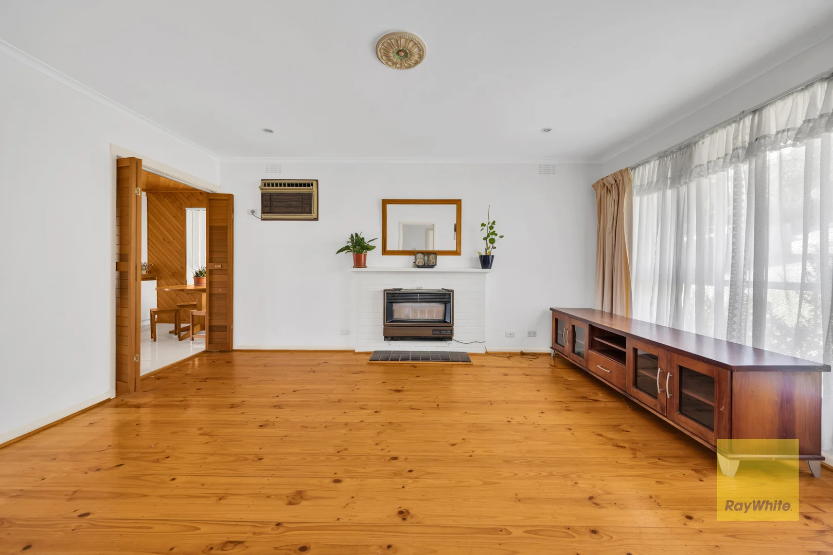 Additional image 5 of 42 Valley Crescent, Glenroy VIC 3046