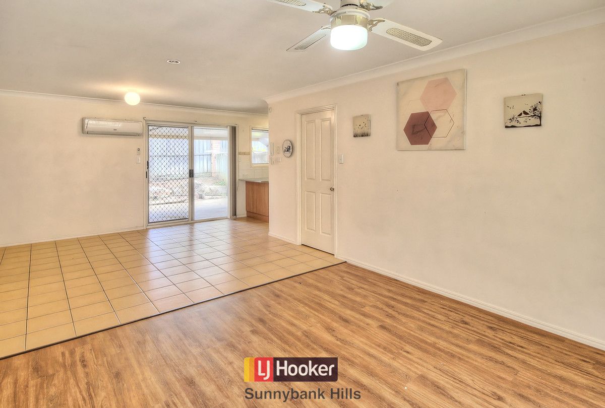 13/8 Honeysuckle Way, Calamvale QLD 4116, Image 2