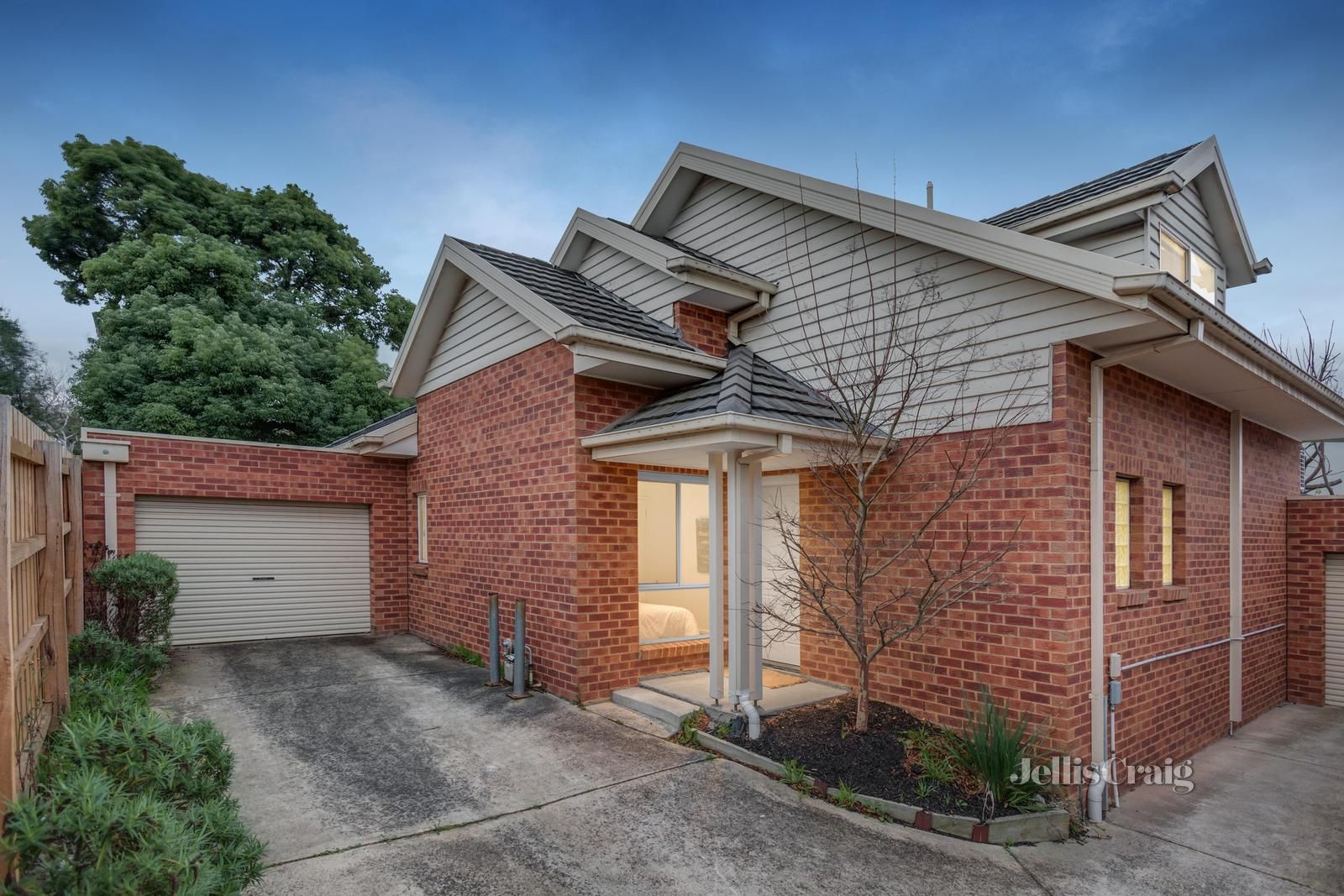 3 bedrooms Townhouse in 3/3 Saniky Street NOTTING HILL VIC, 3168