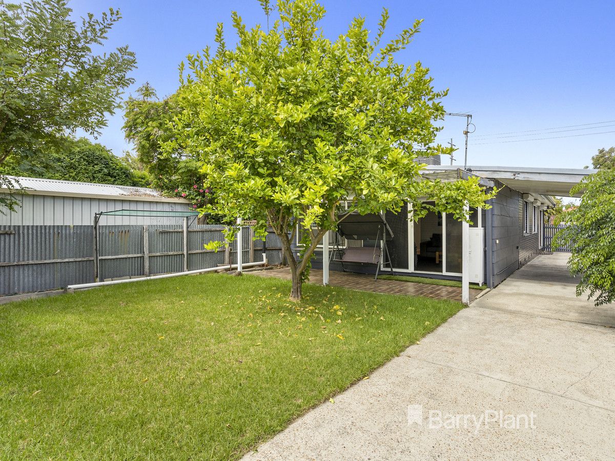 2 bedrooms House in 222 Eastbourne Road ROSEBUD VIC, 3939