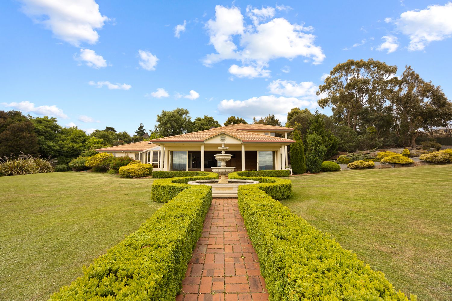 4 bedrooms House in 136 Westbury Road SOUTH LAUNCESTON TAS, 7249