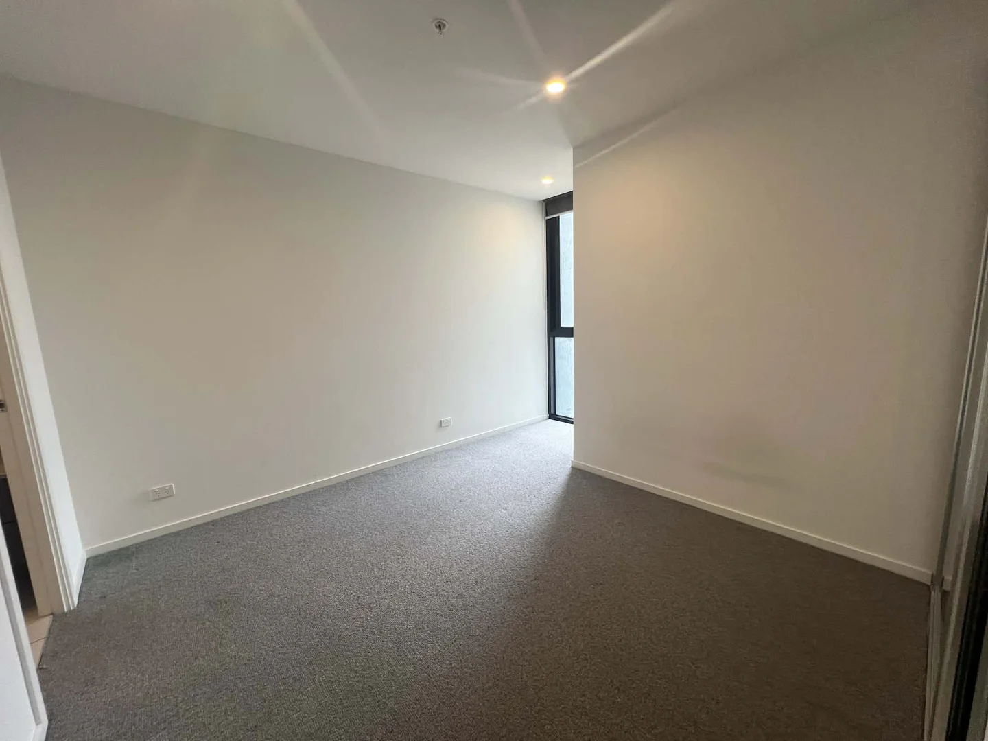 Additional image 5 of 301/254 Hampshire Road, Sunshine VIC 3020