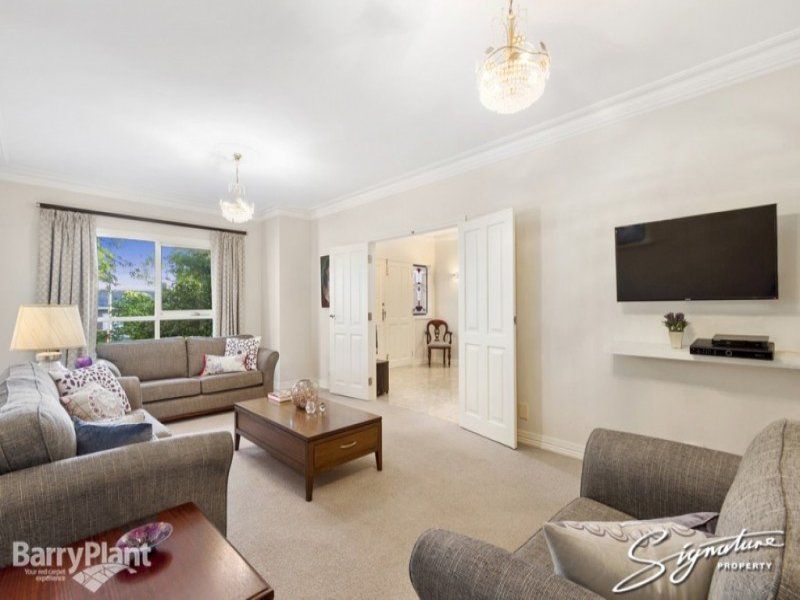 27 Freemantle Drive, Wantirna South VIC 3152, Image 1