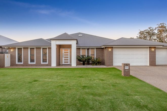 Picture of 5 Caithness Court, MIDDLE RIDGE QLD 4350