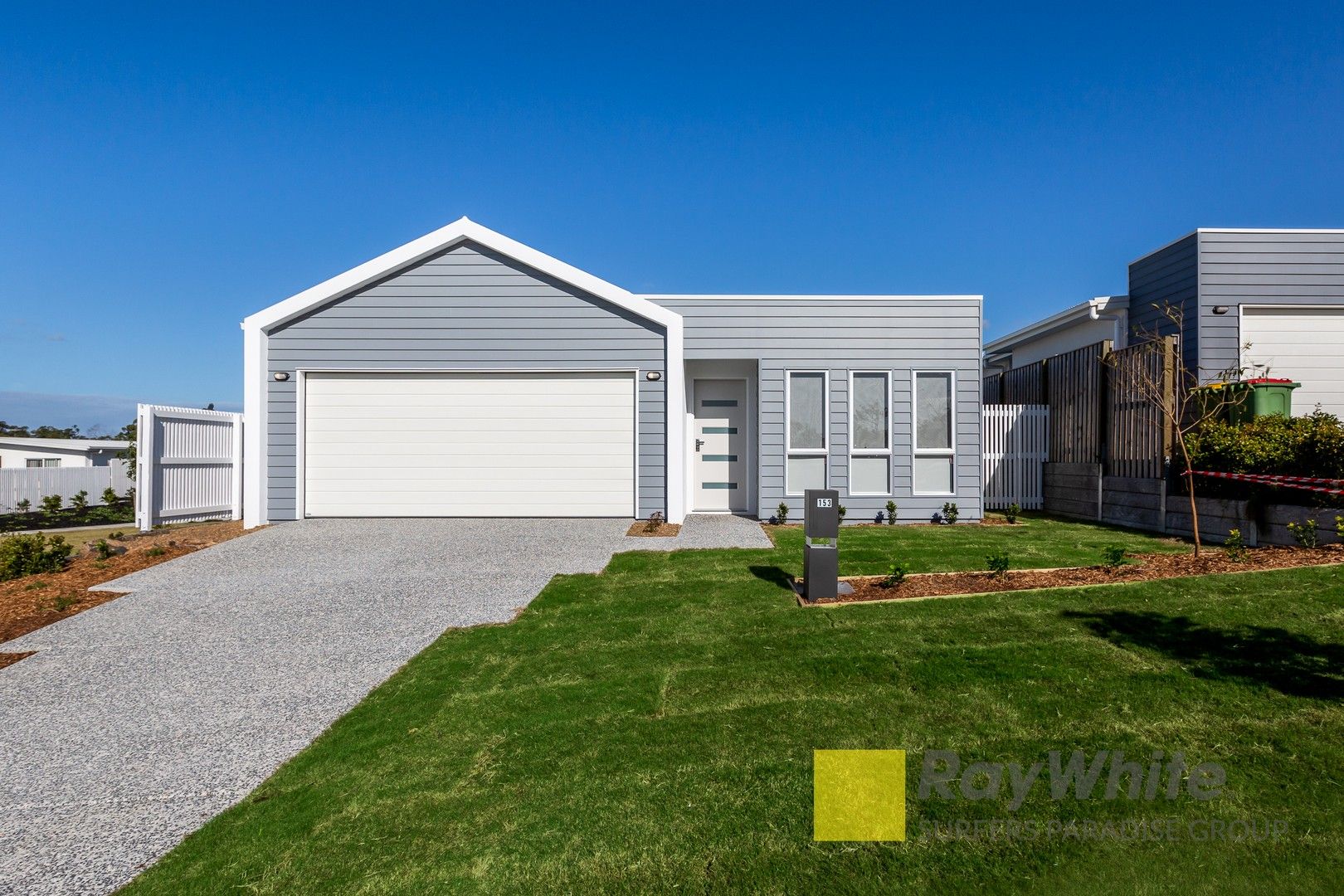 4 bedrooms House in 153 The Heights Blvd PIMPAMA QLD, 4209