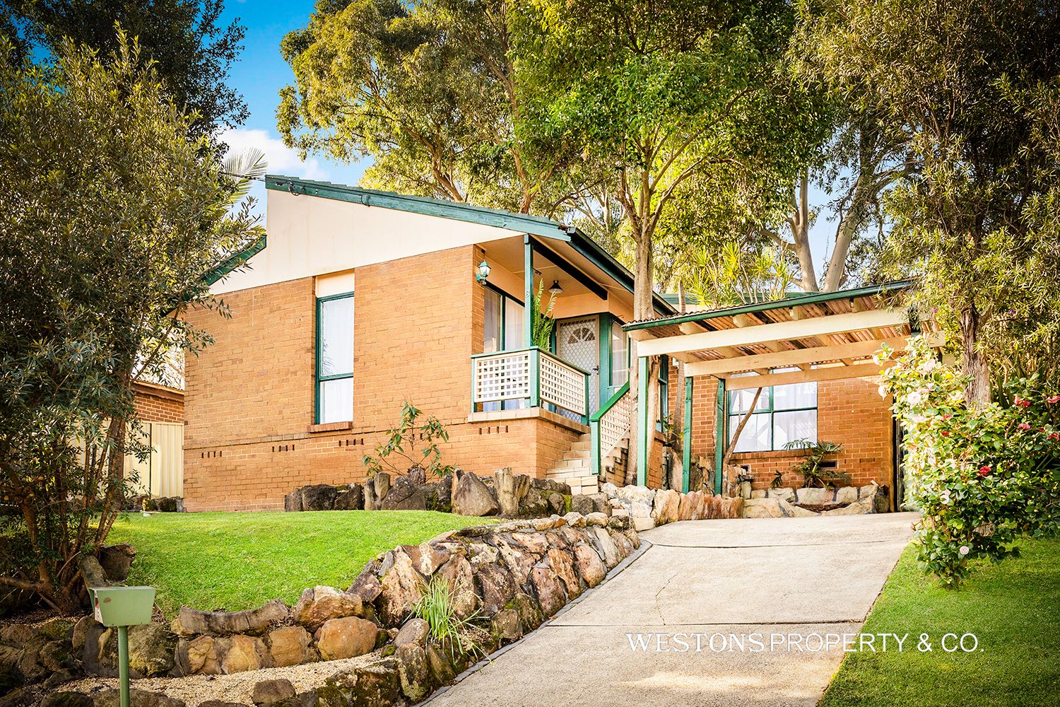 4 bedrooms House in 3 Carmel Place WINSTON HILLS NSW, 2153