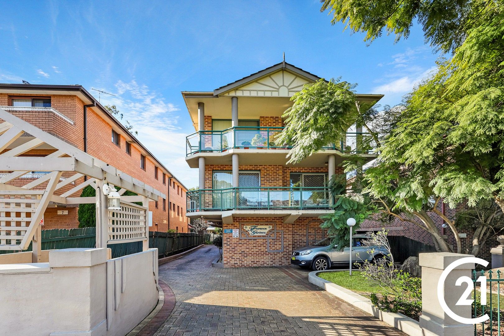 2 bedrooms Apartment / Unit / Flat in 1/5 Jessie Street WESTMEAD NSW, 2145