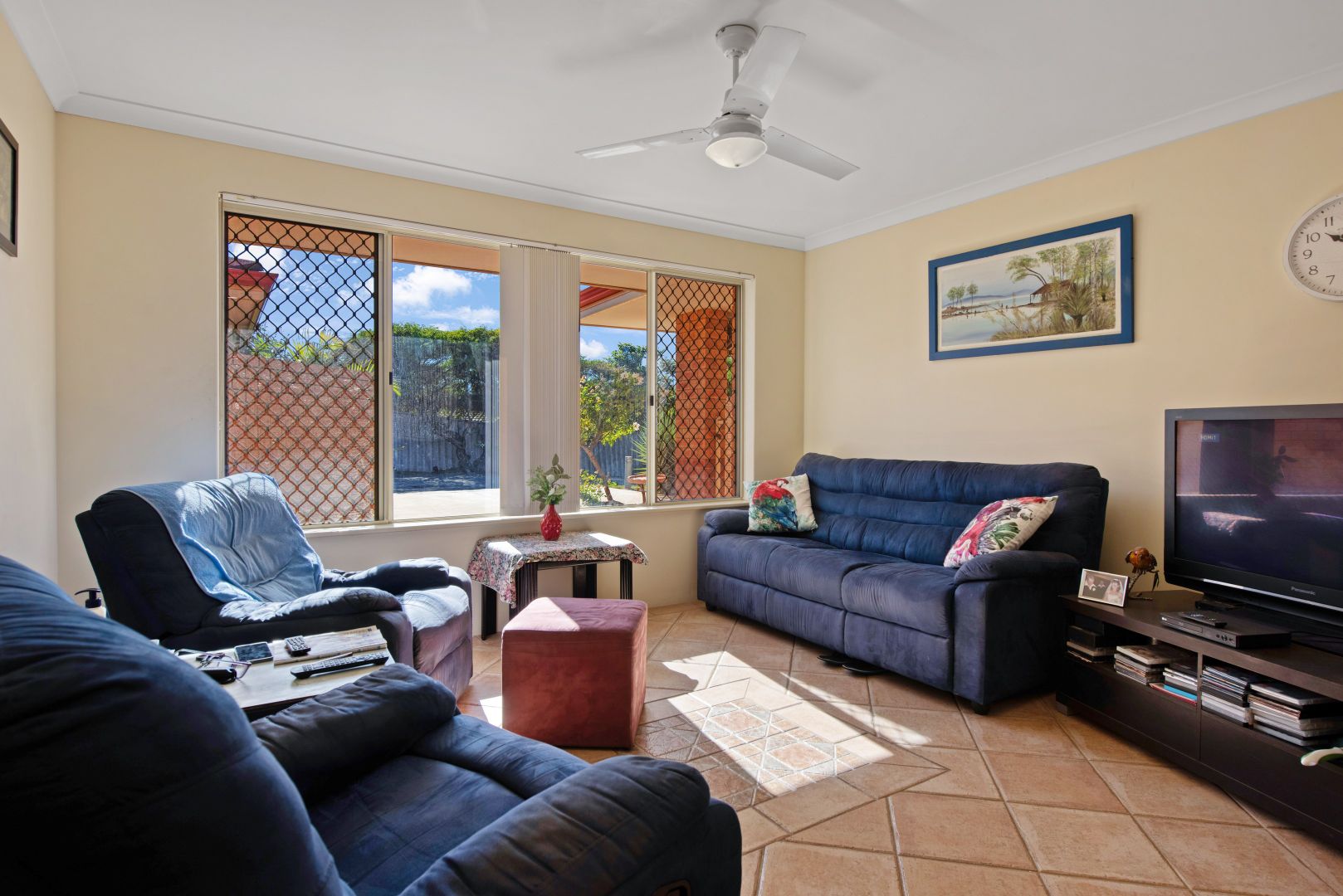 2/49 Railway Street, Bluff Point WA 6530, Image 1