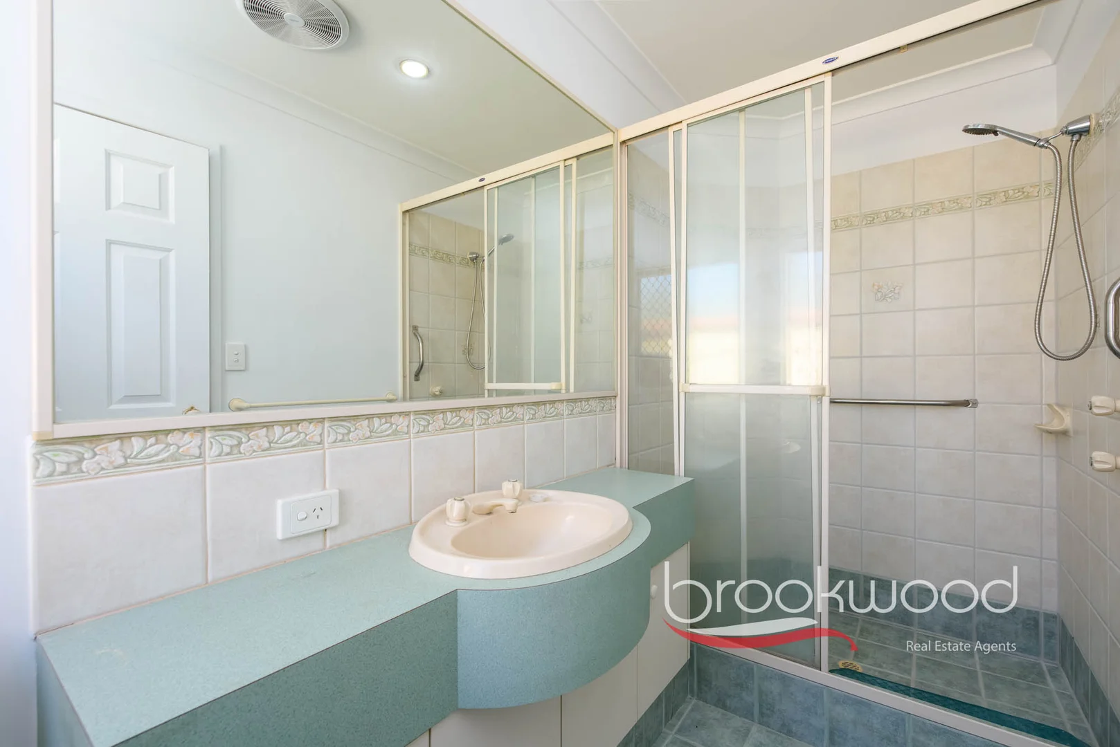 Additional image 17 of 186B Forest Lakes Drive, Thornlie WA 6108