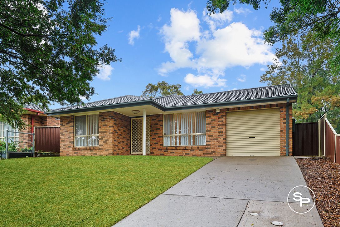 3 bedrooms House in 30 Charles Babbage Ave CURRANS HILL NSW, 2567
