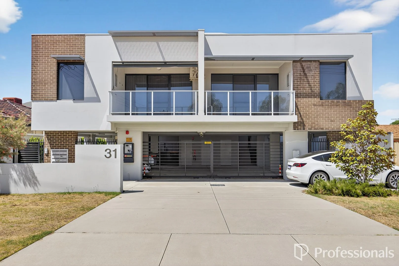 Primary image of 6/31 Johnsmith Street, Morley WA 6062