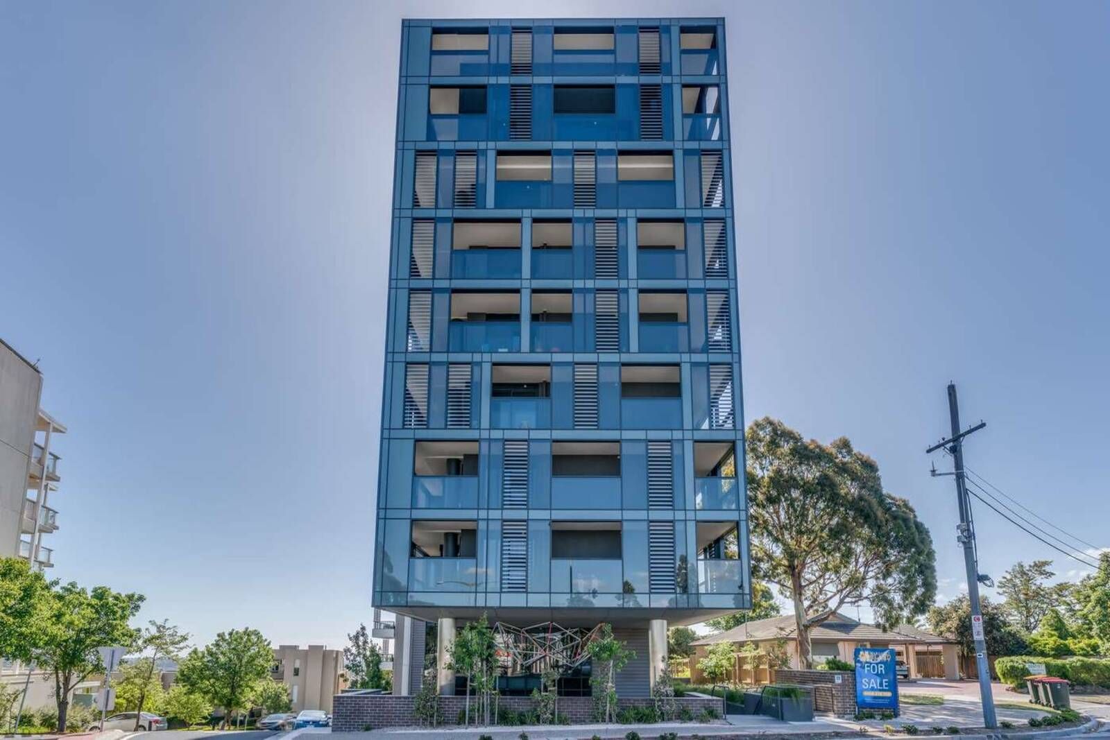 506/5 Sovereign Point Court, Doncaster VIC 3108