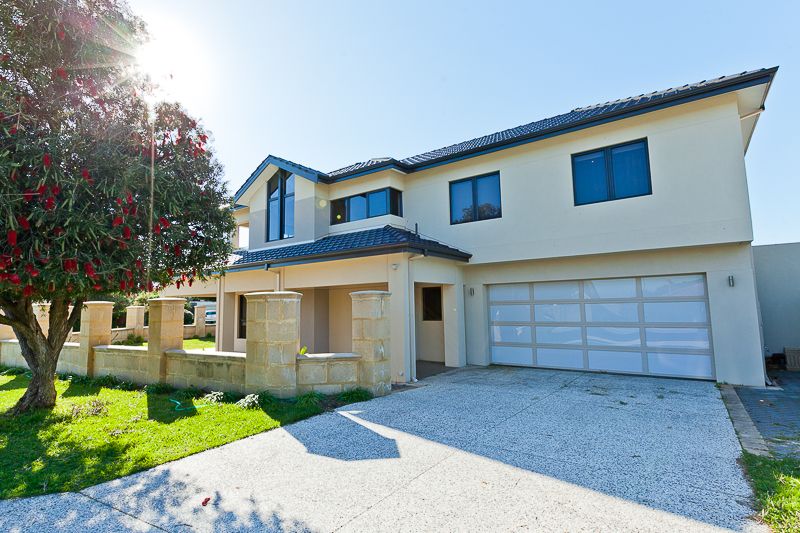 3 bedrooms House in 130 Birchwood Avenue WOODLANDS WA, 6018