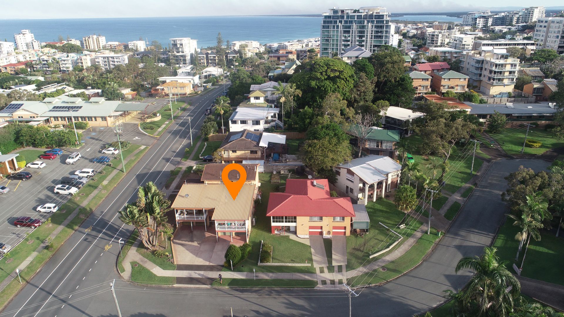 1/2 Marlua Avenue, Moffat Beach QLD 4551, Image 2