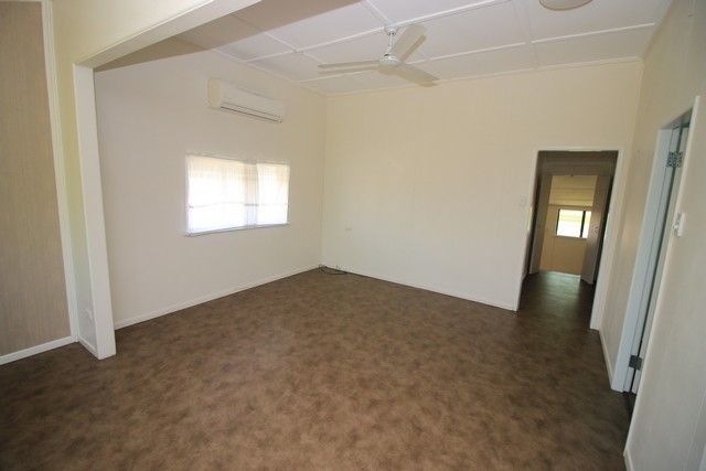 90 Drysdale St, Brandon QLD 4808, Image 2