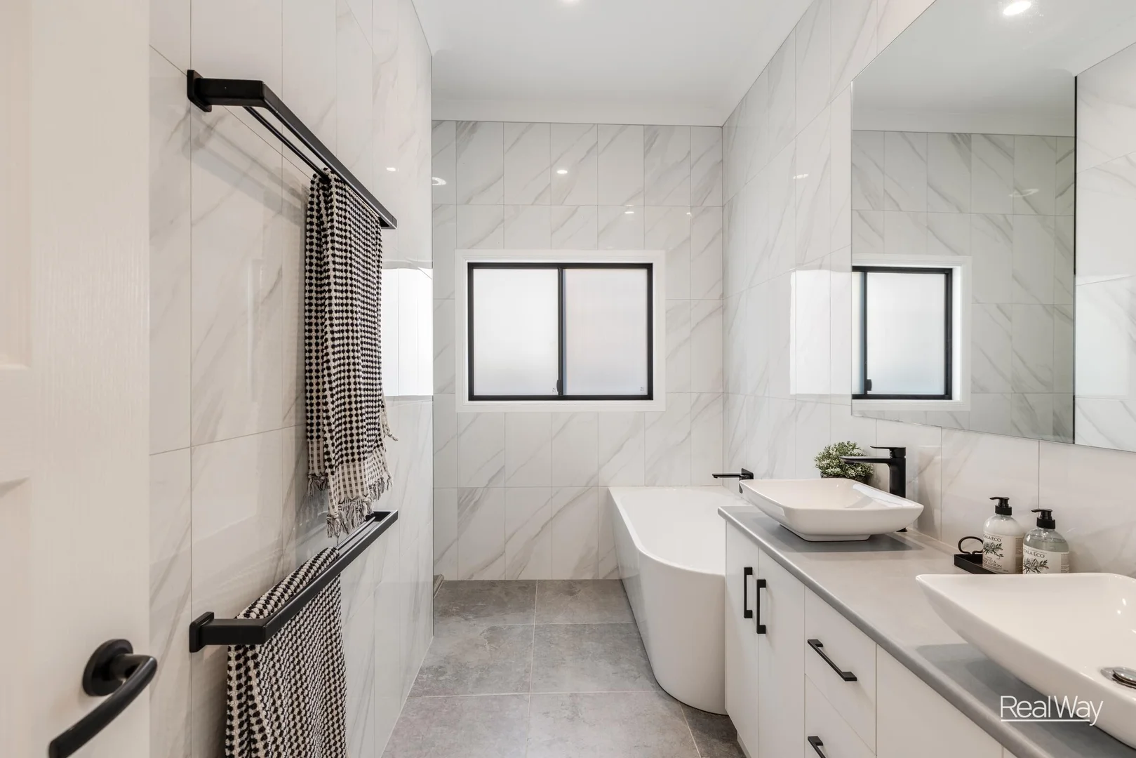 Additional image 20 of 1 Llewellyn Street, Centenary Heights QLD 4350