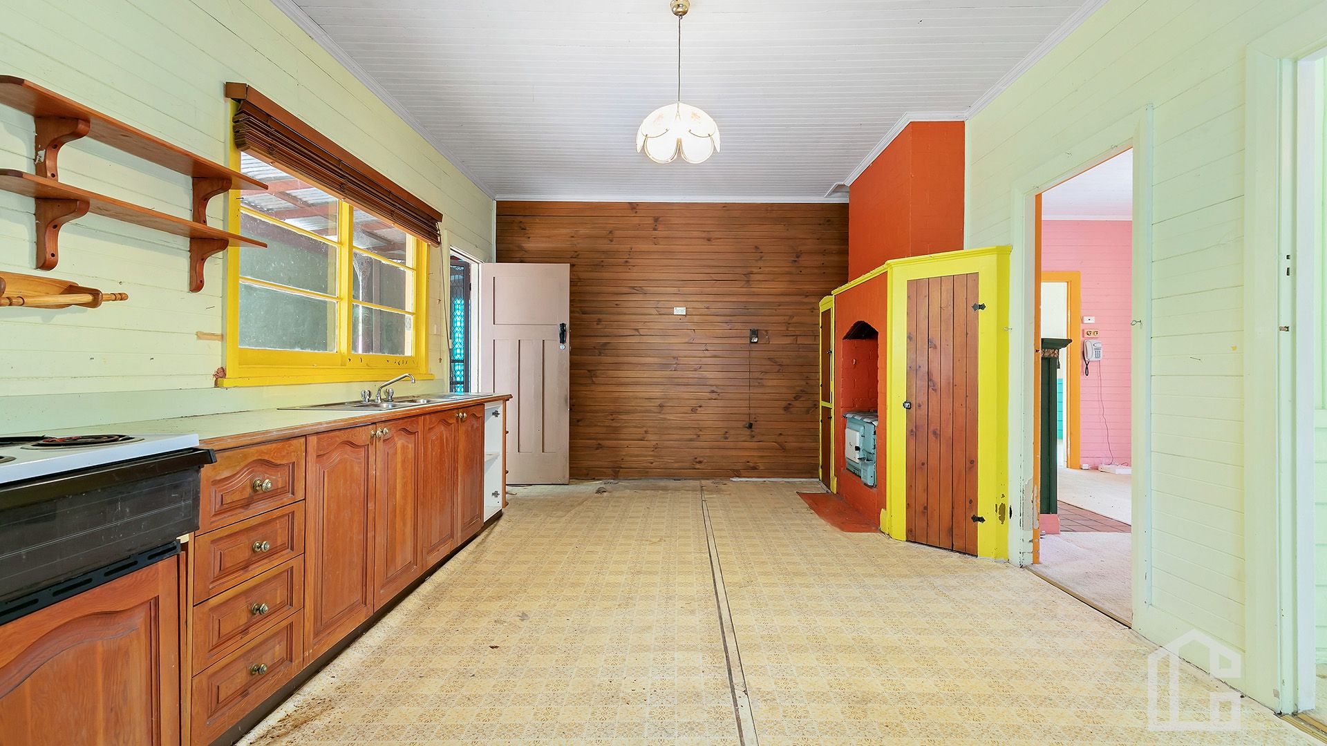 8 Railway Parade, Hazelbrook NSW 2779 Domain