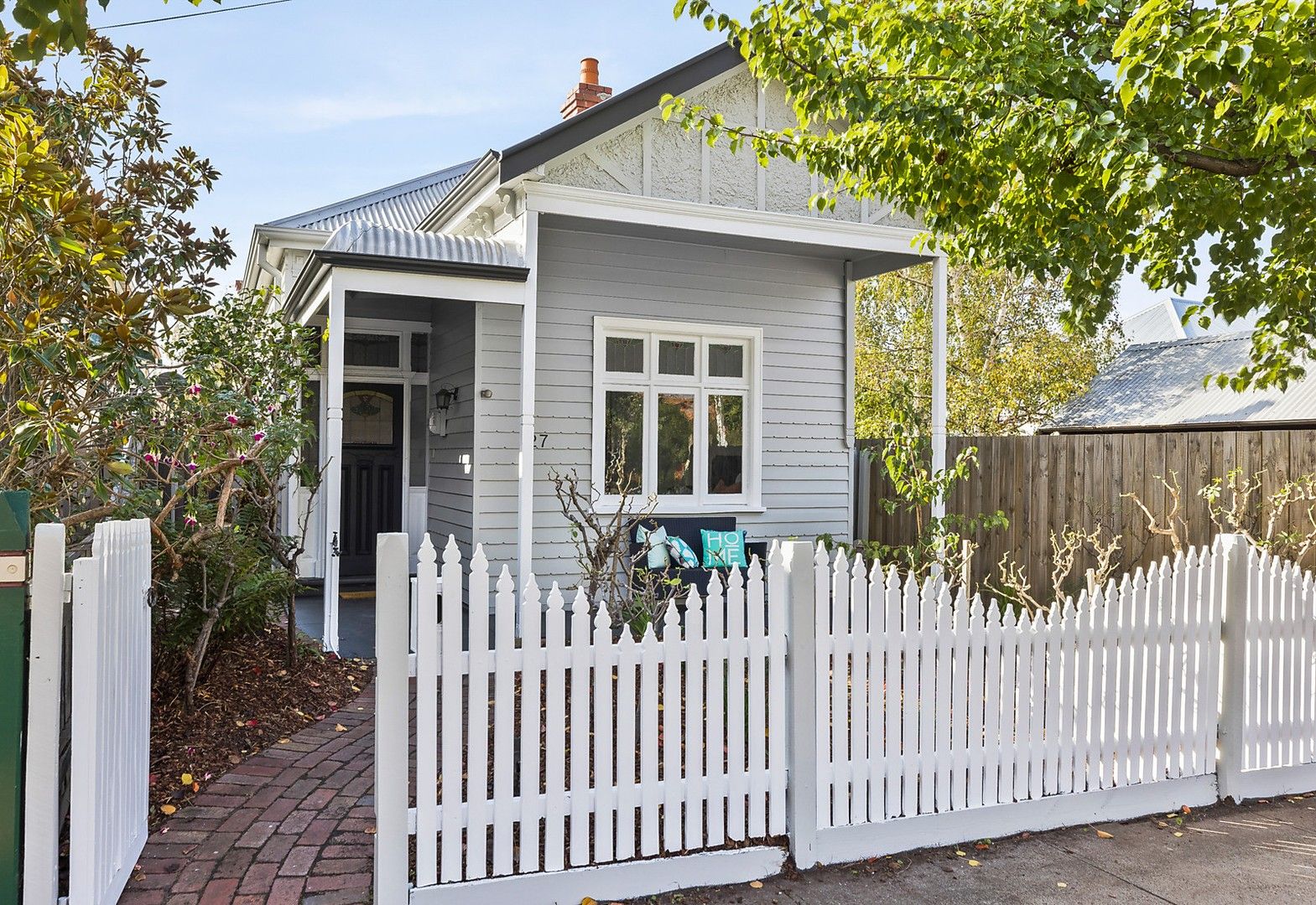 3 bedrooms House in 27 Steele Street MOONEE PONDS VIC, 3039