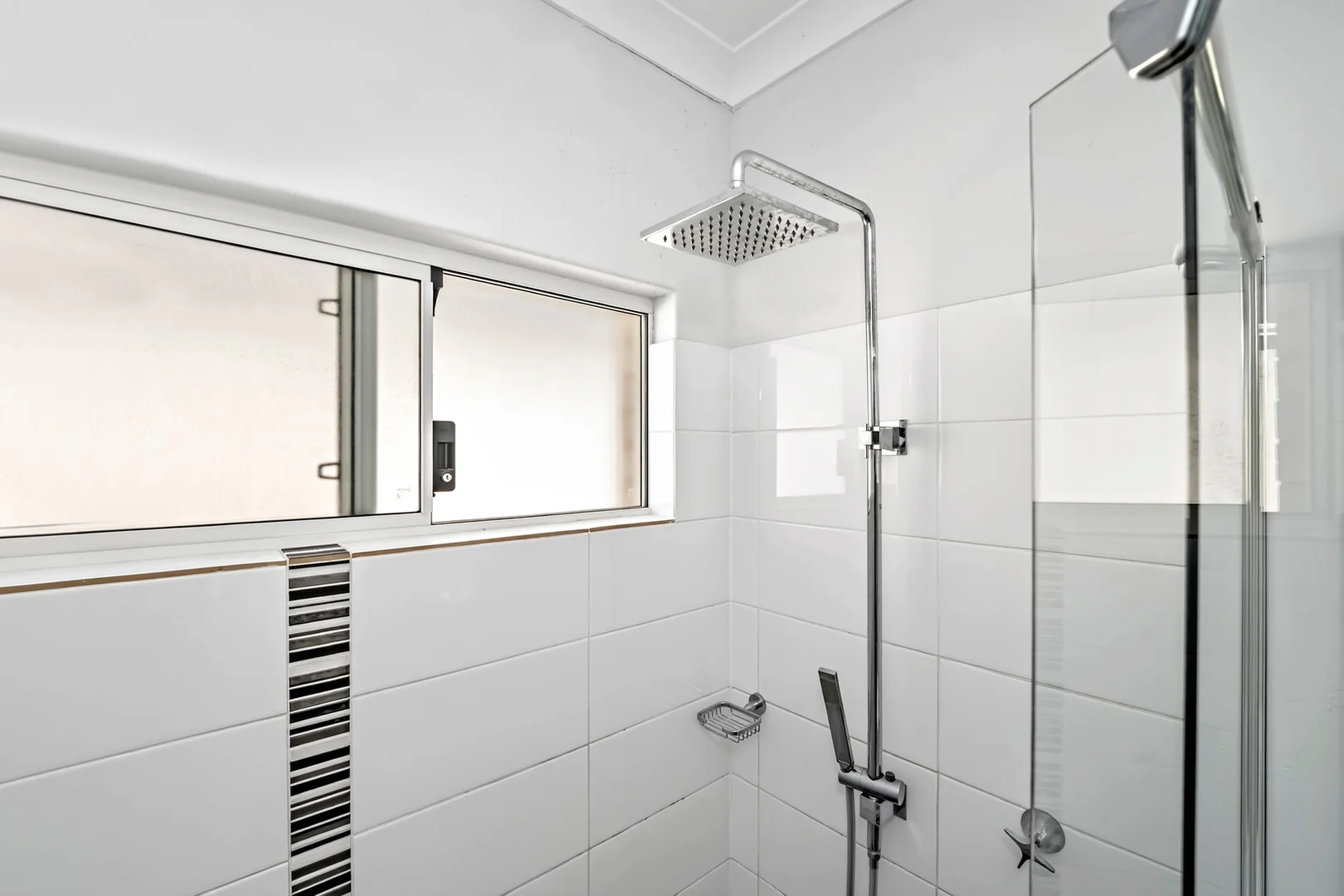 Additional image 16 of 17 Chieftain Pass, Madora Bay WA 6210